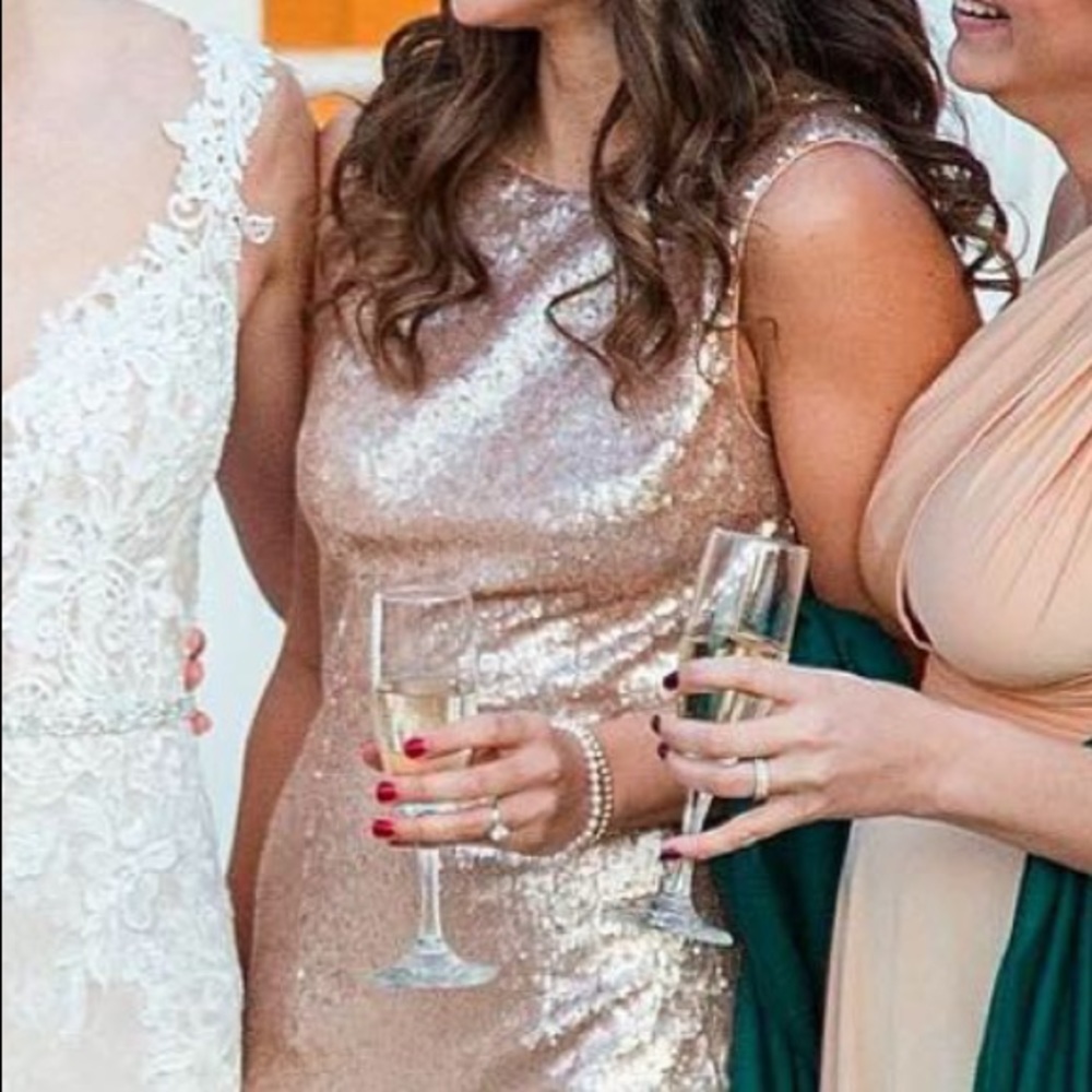 Lulu’s dress - rose gold sequin